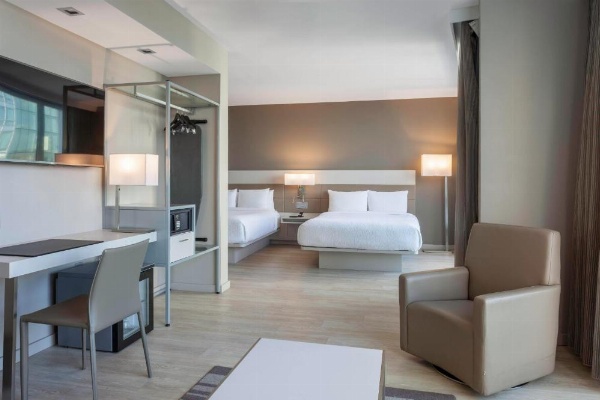 AC Hotel by Marriott Miami Beach image 13