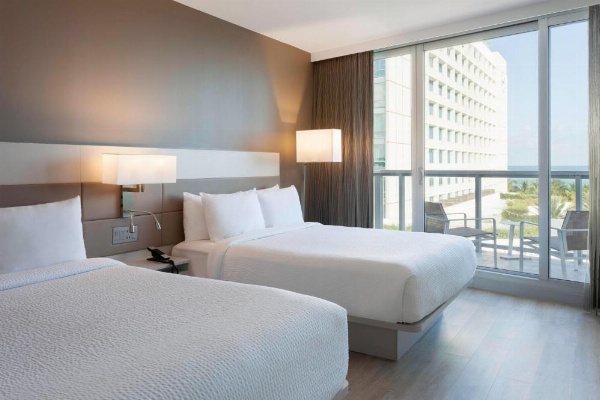 AC Hotel by Marriott Miami Beach image 14